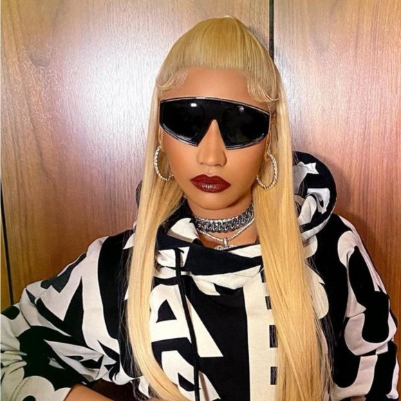 New Burberry Brooke BE4353 Black Shield sunglasses. No case - Picture 11 of 14